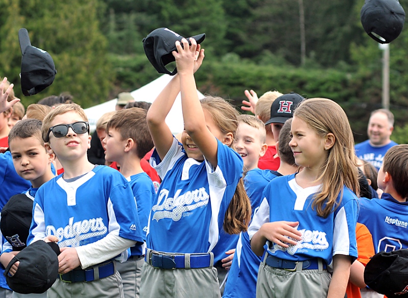 highlands-little-league-s-opening-day-2